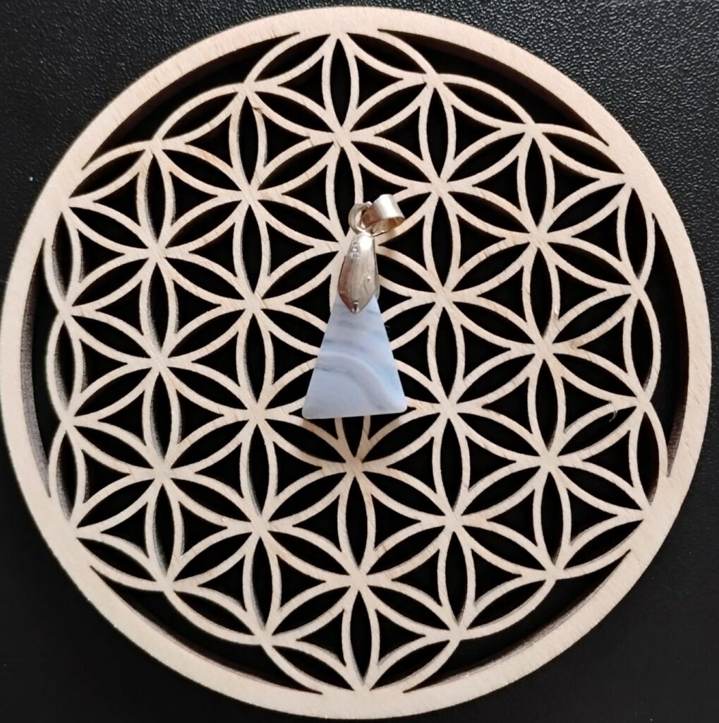 Calcédoine Pendentif 8€