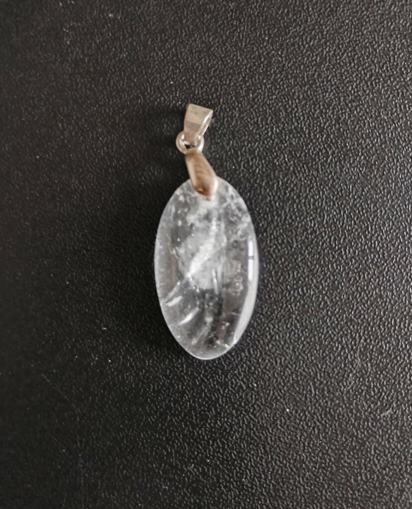 Cristal de Roche Pendentif 12€