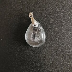 Cristal de Roche Pendentif 12€