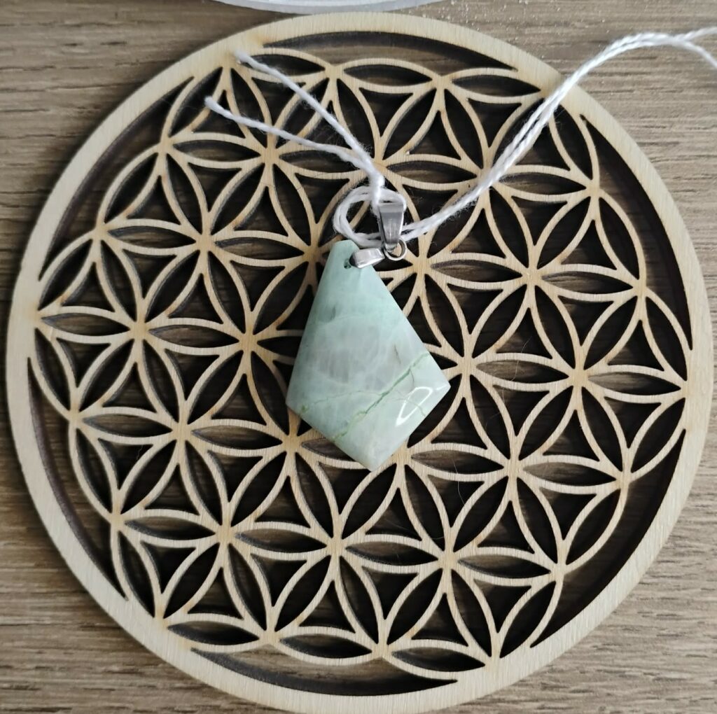 Garnièrite Pendentif Cerf volant