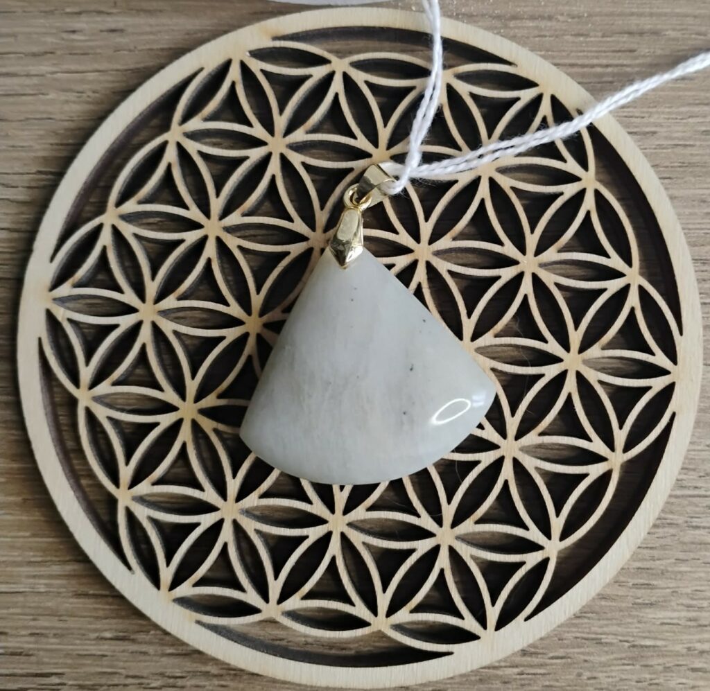 Garnièrite Pendentif Triangle