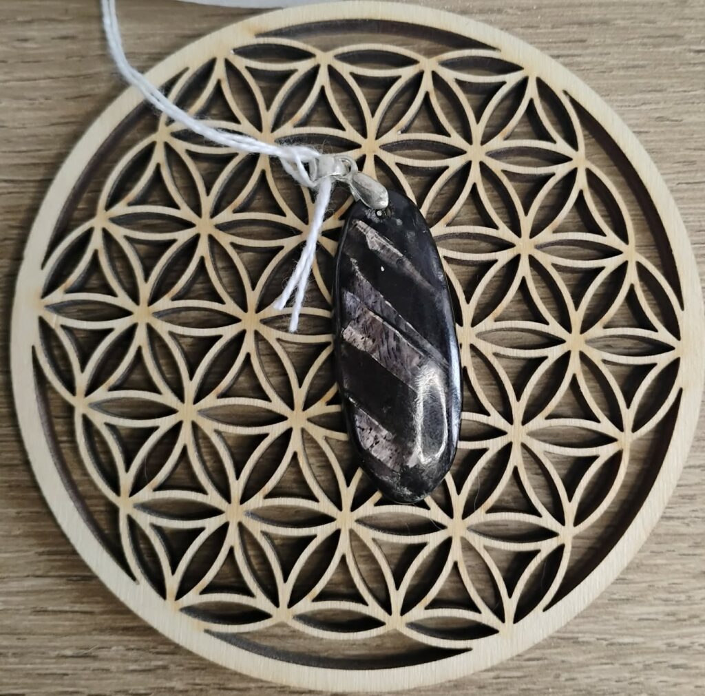 Hypersthène Pendentif Ovale