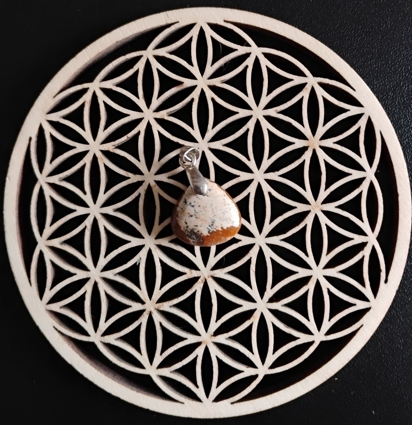 Jaspe Paysage Pendentif 8€