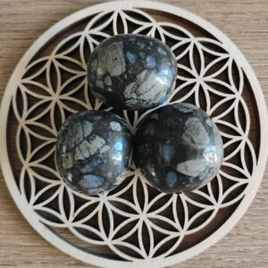 Libérite Pierre Roulée