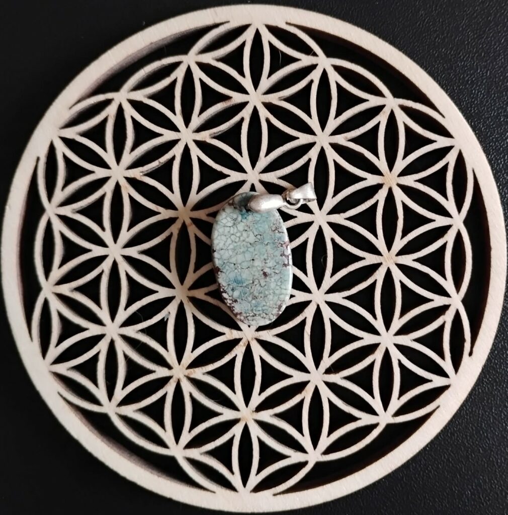 Magnésite Pendentif 12€