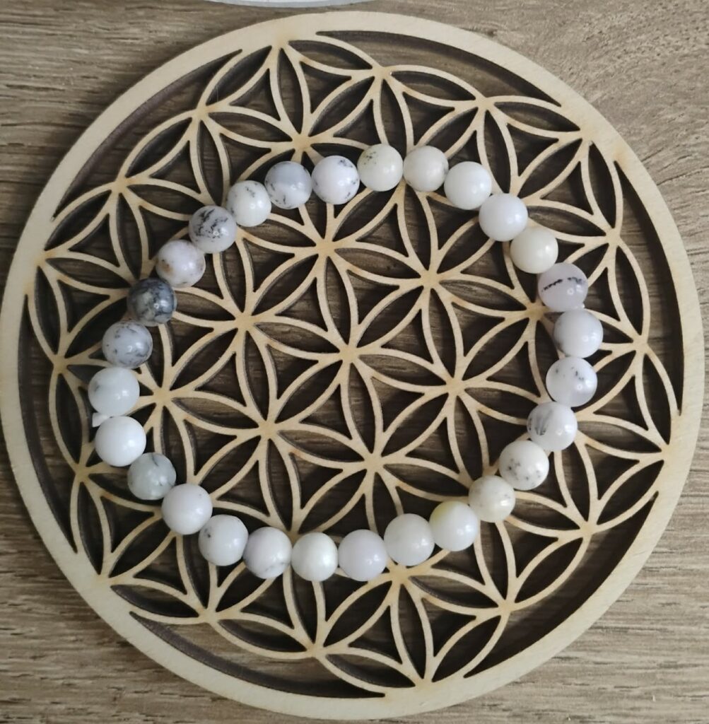 Merlinite Bracelet 6Mm