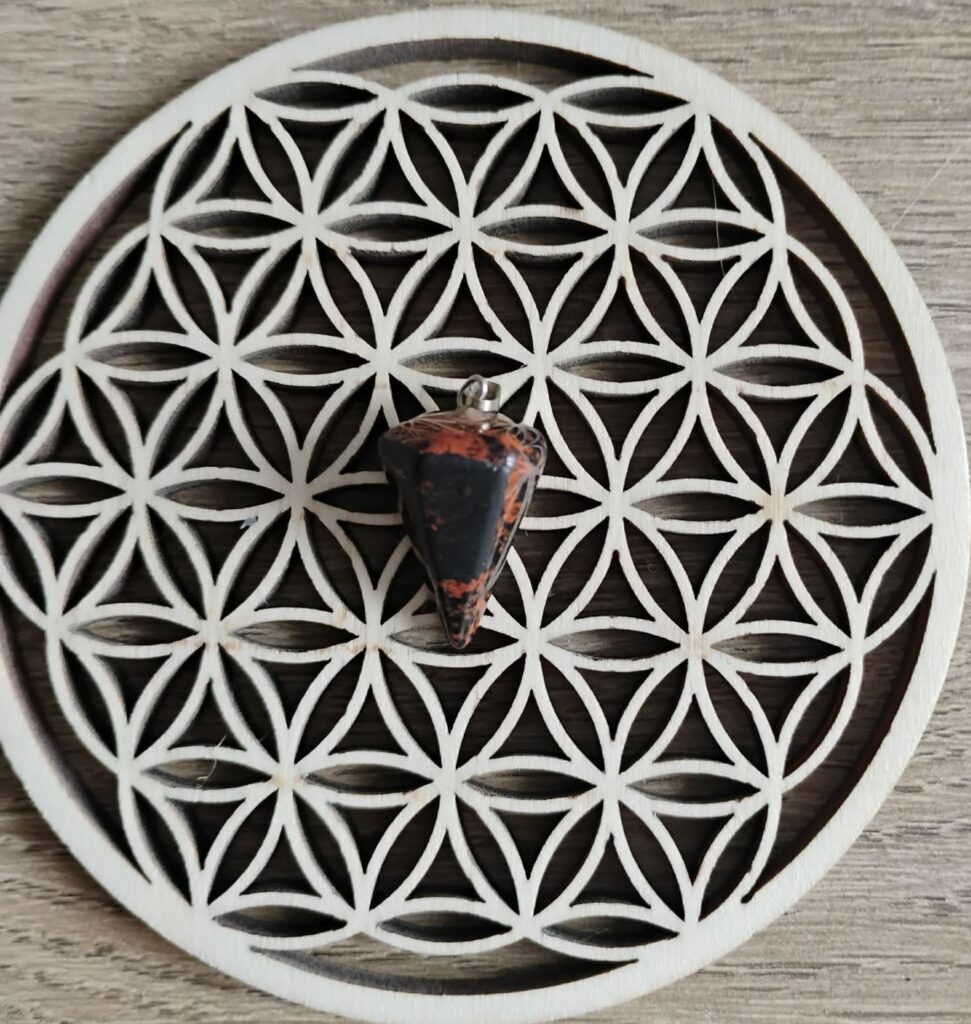 Oeil de Taureau Pendentif Pointe