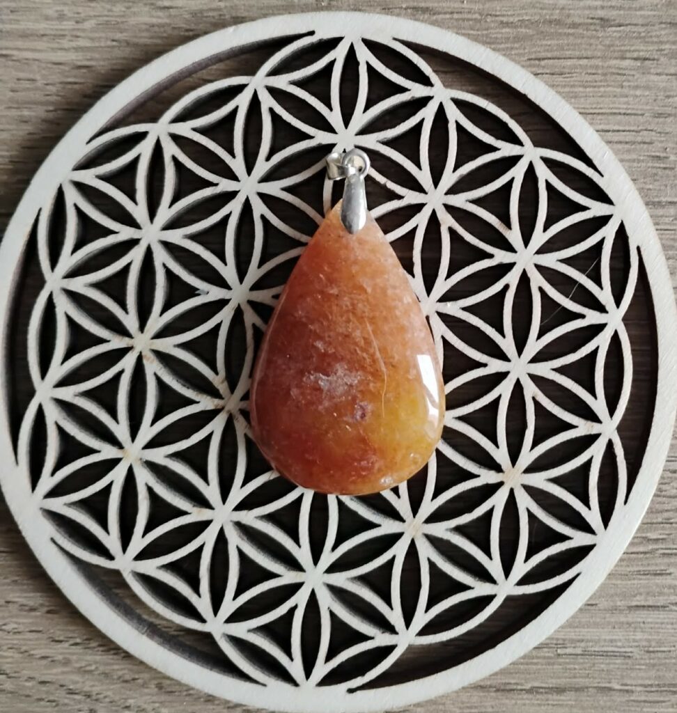 Pierre du Soleil Pendentif Goutte