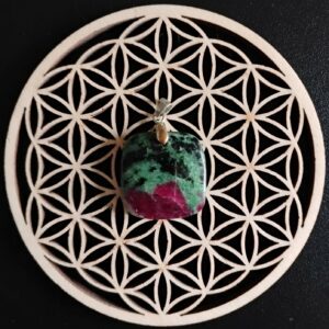 Rubis Zoisite Pendentif 15€