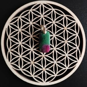 Rubis Zoisite Pendentif 8€