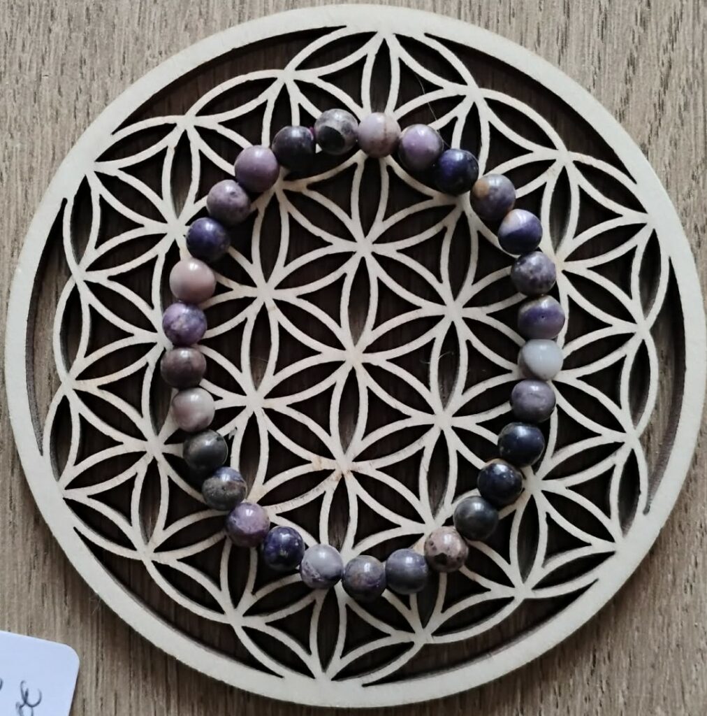 Sugilite Bracelet 6Mm