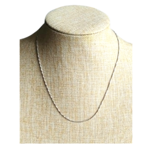 Chaine Acier Inoxydable Argentée Torsadé 50 Cm