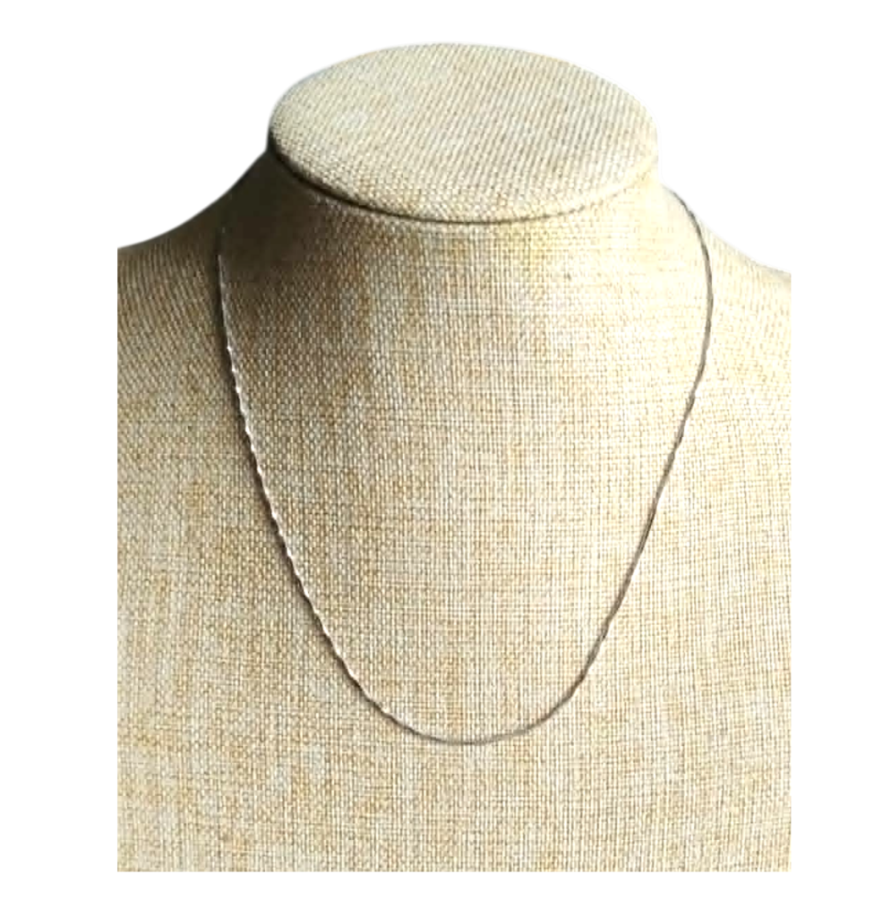 Chaine Acier Inoxydable Argentée Torsadé 50 Cm