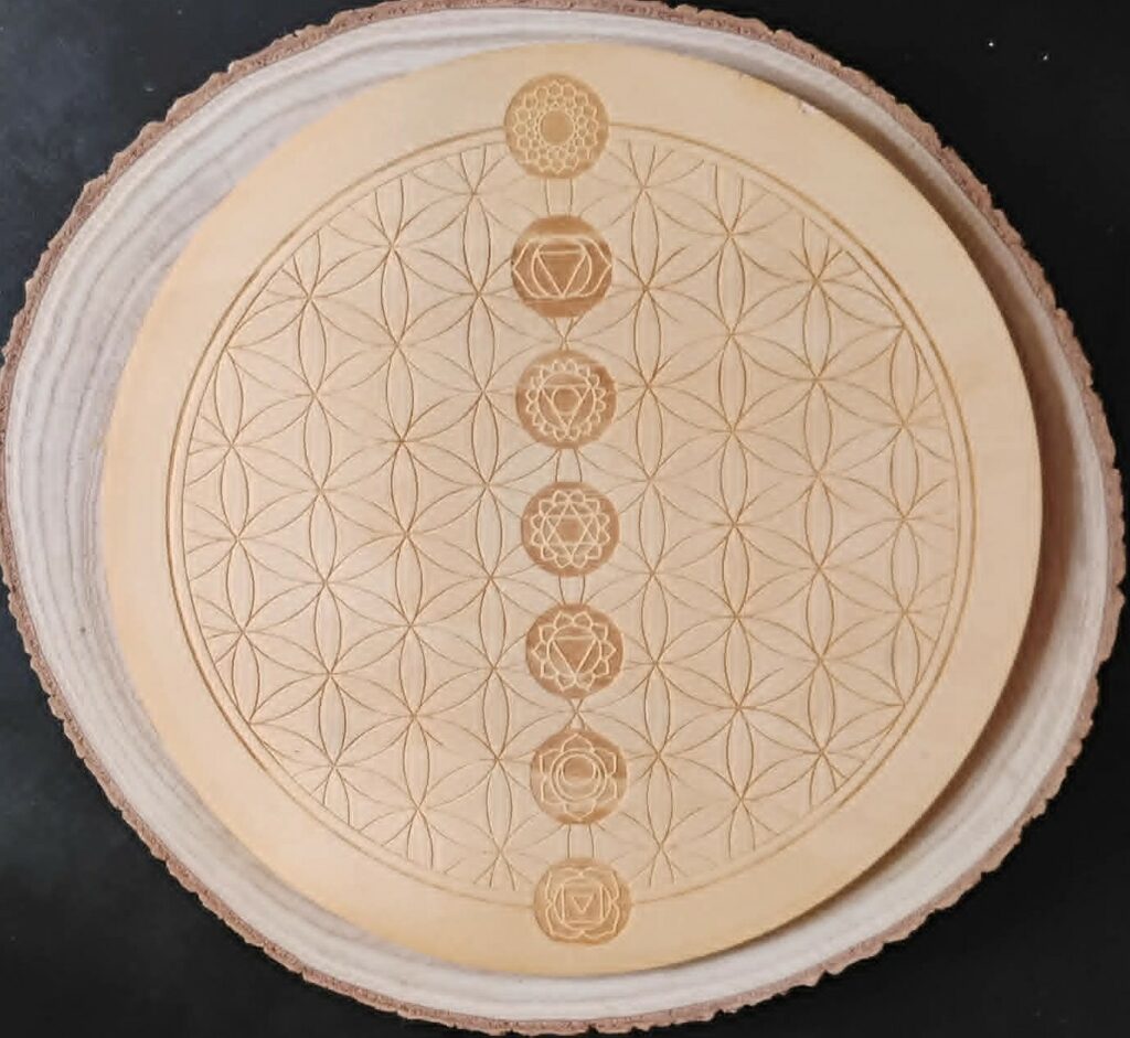 Fleur de Vie et Chakras Plateau